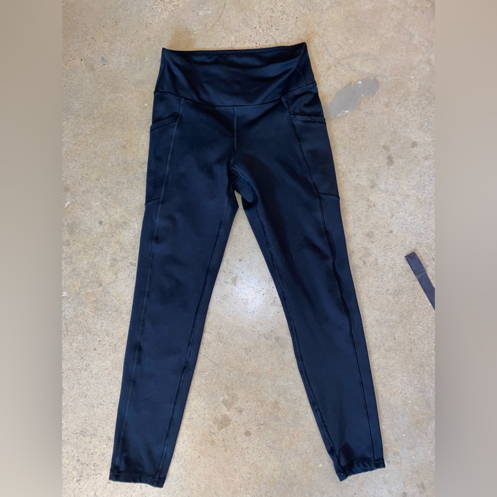Black leggings.